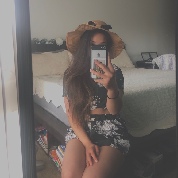 ROMWE STYLISH HAT - Picture 6 of 7